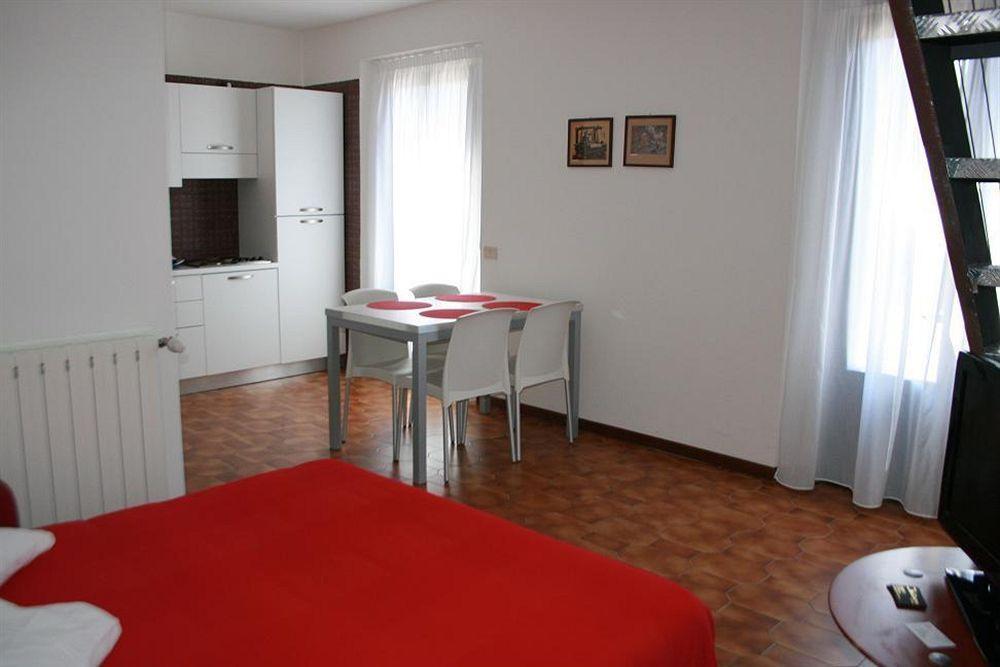 Residenza XX Settembre Apartment Maslianico ภายนอก รูปภาพ